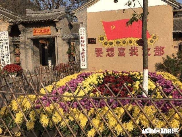 文旅特色小镇营收创新高，如何解决打造文旅特色小镇中遇到的问题