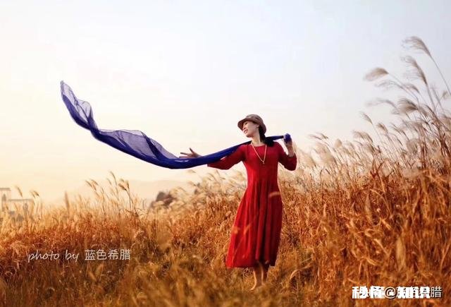 秋天穿什么衣服拍照好看