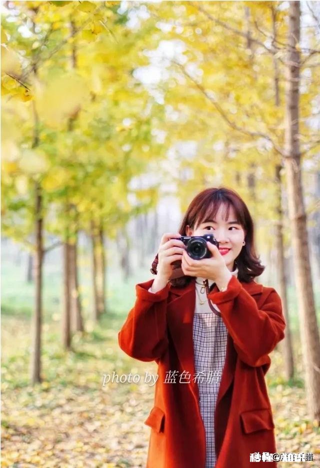 秋天穿什么衣服拍照好看