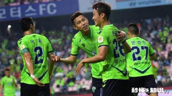 今年亚冠横滨水手这么强，上港能否打得过你怎么看