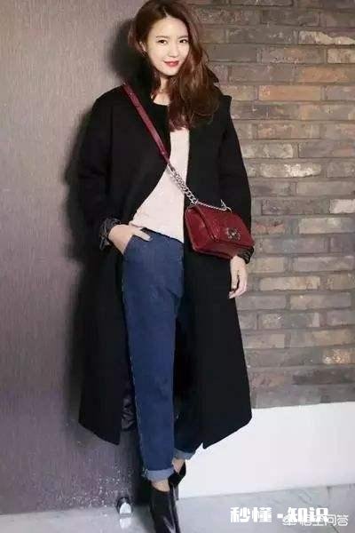 黑色的长衣服配什么颜色的裤子