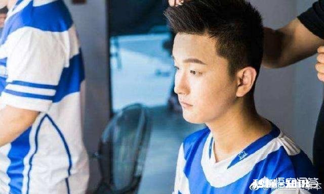 你最喜欢或最看好《王者荣耀》KPL赛场上的哪个战队为什么