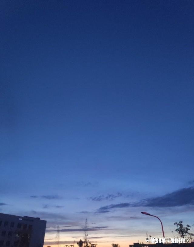 你拍过哪些美不胜收的天空照片，背后有什么故事