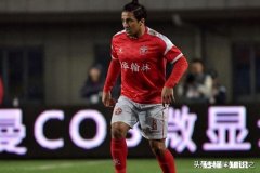 你对洛国富未来在国足的表现有哪些期待