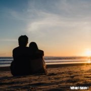 对于现在有部分女生找男朋友标准是颜，钱，你怎么看