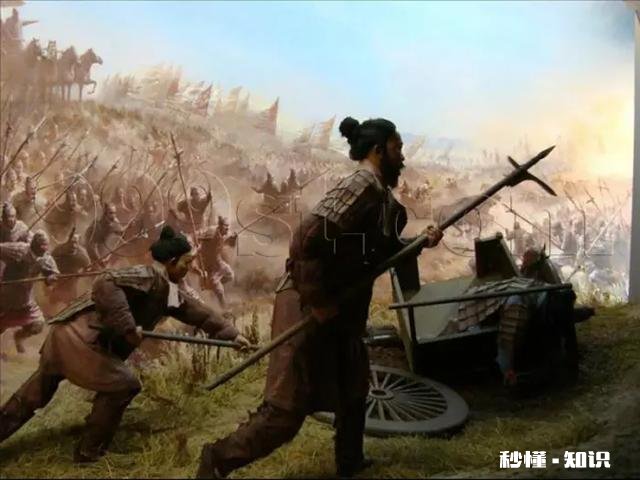 周朝天下800年最后一任君主又做了什么事，覆灭了