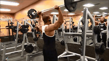 哑铃推肩达到自身体重什么水平比较好