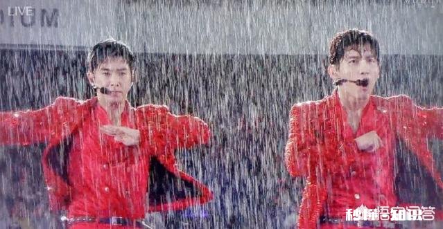 白夜行音乐剧中，韩雪为主演，因感冒放了录音，这事你怎么看