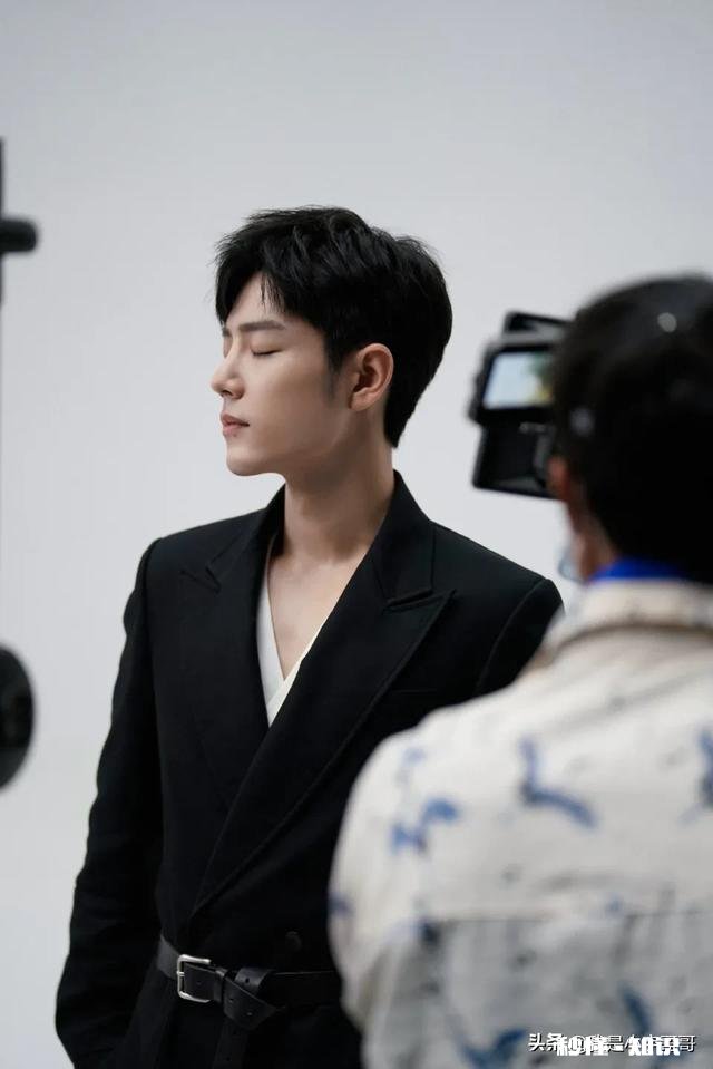 觉得肖战好看吗