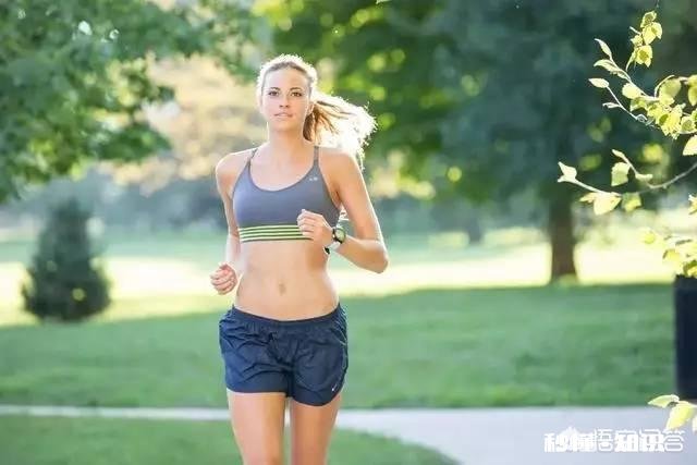 跑步时戴手表还需要带手机吗