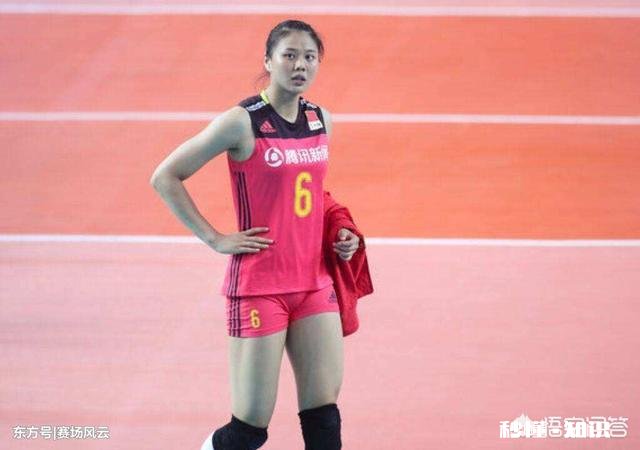 从技术特点上分析，郎导在女排总决赛带上三接应的战术意图是什么