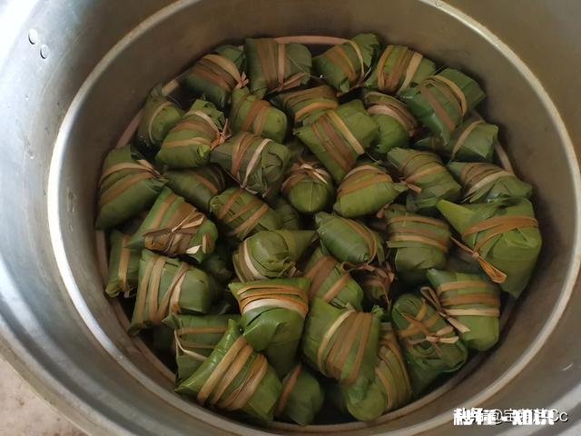 用蜜枣包粽子煮三个多小时为什么里面还夹生是什么原因