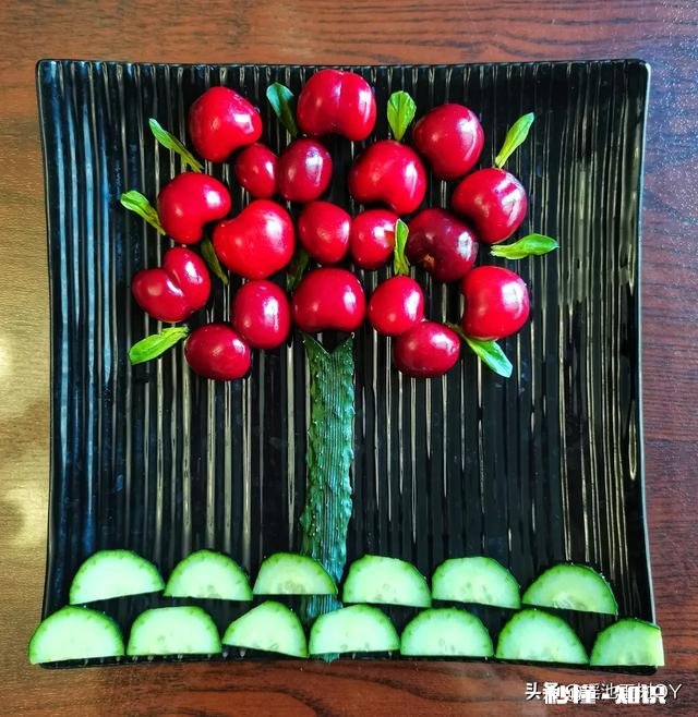 上海一高校女生迷上做菜，上门每小时60元，是爱好还是不务正业