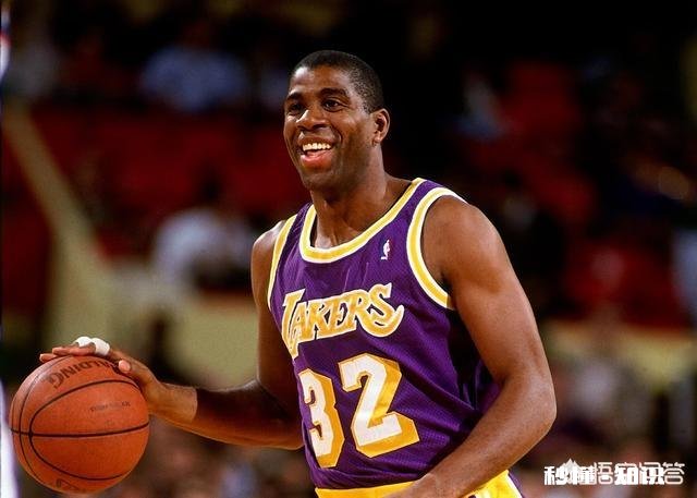 这么多年过去了，为何感染了艾滋病的魔术师约翰逊还能活这么久