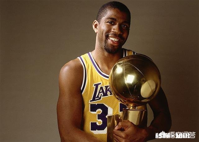 这么多年过去了，为何感染了艾滋病的魔术师约翰逊还能活这么久