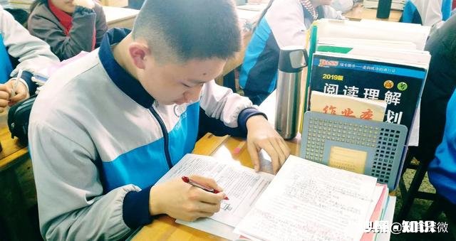 孩子今年初三，之前都上过大班辅导课，但是效果不太明显，目前看来上高中都很困难，该怎么办