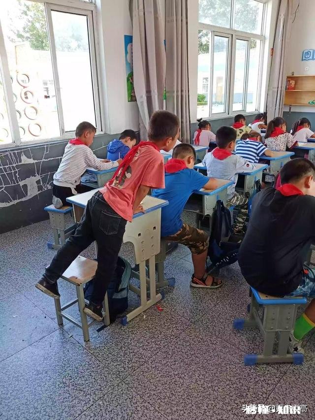 孩子今年初三，之前都上过大班辅导课，但是效果不太明显，目前看来上高中都很困难，该怎么办