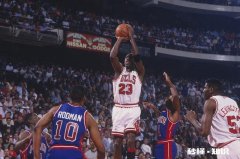 电影《沉默的羔羊》为什么被称为惊悚片的教课书