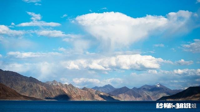 新冠病毒以来，你们面对了哪些变化，怎么面对的