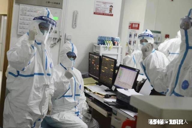 新冠病毒以来，你们面对了哪些变化，怎么面对的