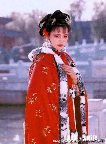 《红楼梦》贾探春自己才志高远，为何从来不劝哥哥贾宝玉立身功名