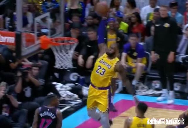 大家觉得国际篮联的和NBA的规则，哪个更好看更具有观赏性