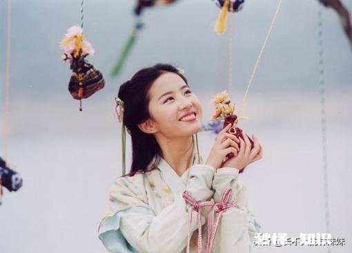 影视剧里有哪些古装美女惊艳到了你