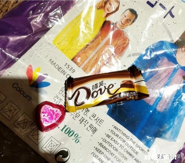 张云雷粉丝往三庆园德云社和云雷造型送了好多柠檬，这是为什么