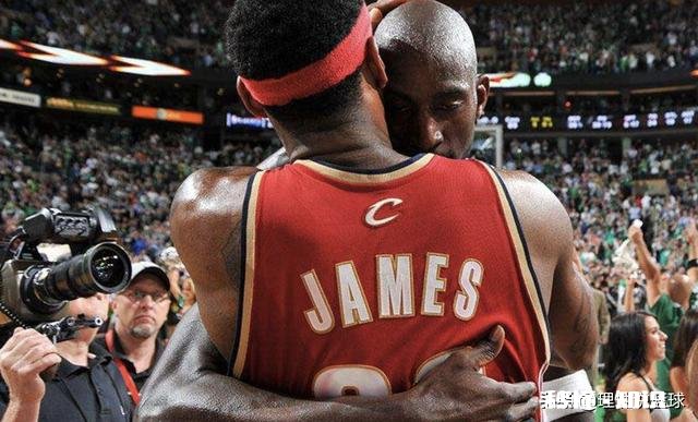 奥尼尔搭档詹姆斯，61胜联盟第一，为什么总决赛都没进