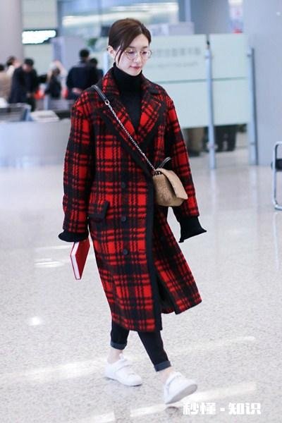 毛呢大衣如何穿出时髦感