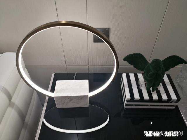 女朋友把她以前的相亲经历都告诉我是什么意思