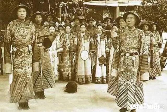 清朝大太监李莲英死后棺内为何只有头无尸体