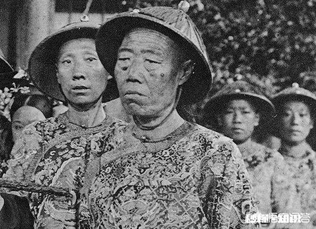 清朝大太监李莲英死后棺内为何只有头无尸体