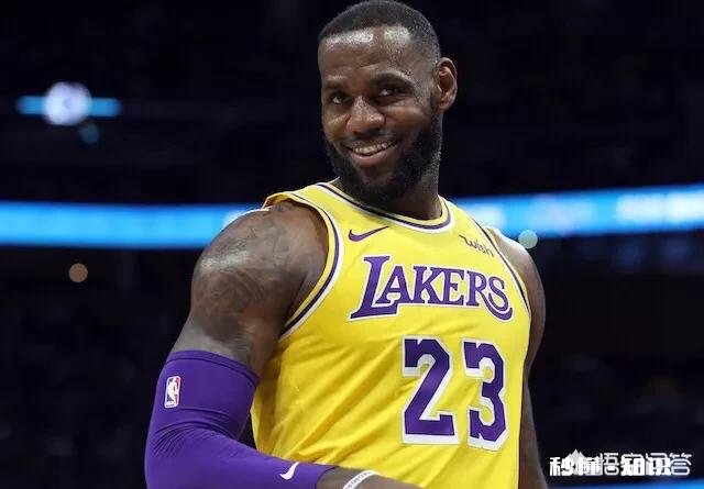 NBA中有哪些球员从来没有撞到过新秀墙