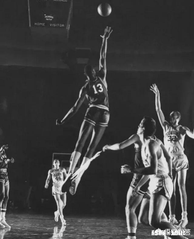 NBA中有哪些球员从来没有撞到过新秀墙