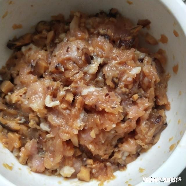 如何制做蒸肉饼