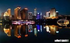 如何用手机拍出高大上的城市风光建筑