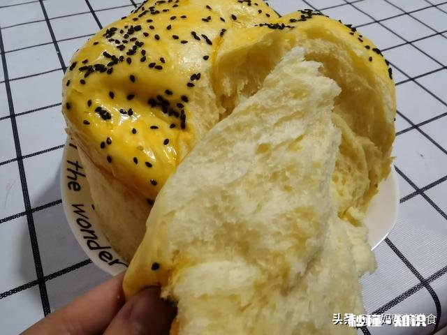 做手撕面包需要哪些准备材料