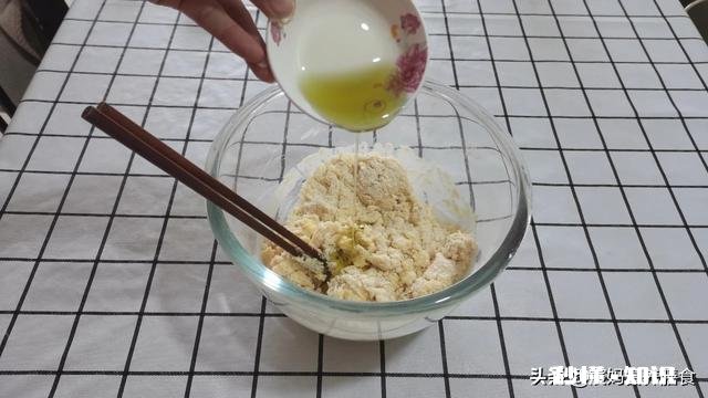 做手撕面包需要哪些准备材料