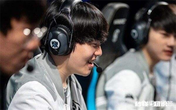 王思聪为IG庆祝抽奖，并公然称皇杂与腾讯工作人员不能参与，此事大家怎么看