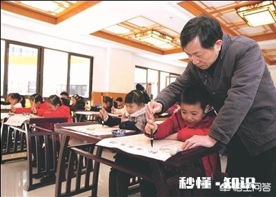 学书法，去小班学习好还是大班学习好