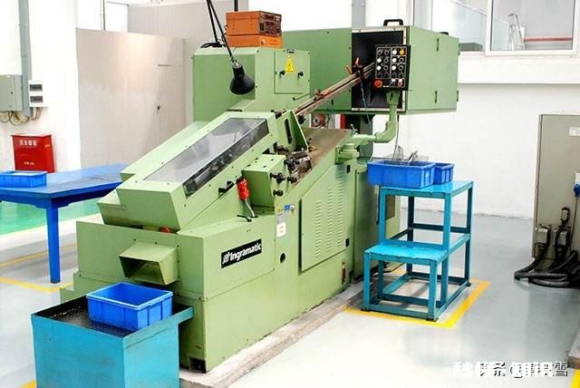 大家帮我看看这乾隆年的自攻螺丝值不值钱