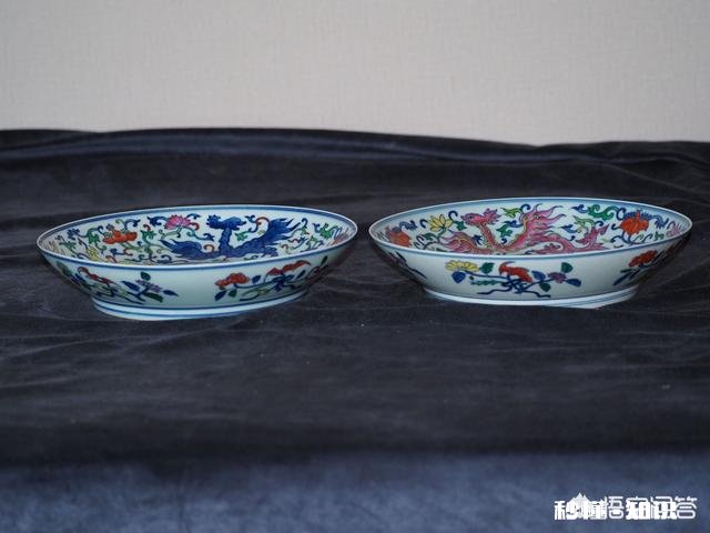 如何鉴别雍正斗彩梅瓶是否到代