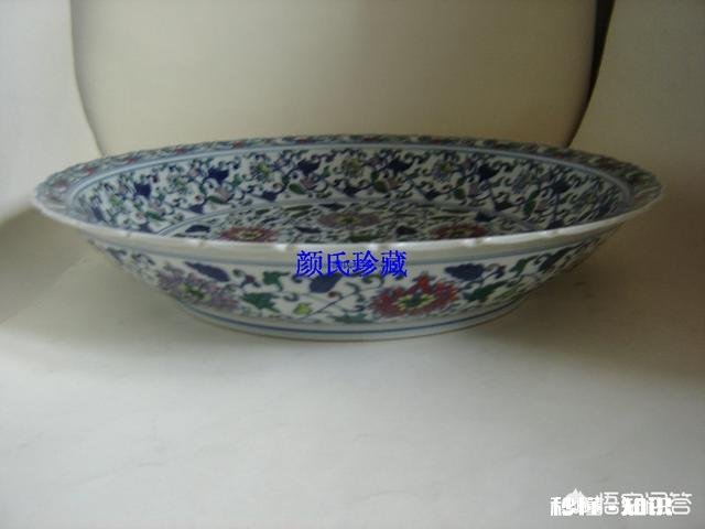 如何鉴别雍正斗彩梅瓶是否到代