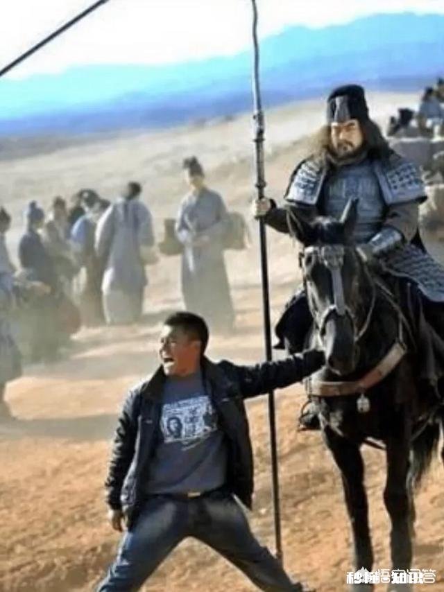 如果曹操和刘备、关羽、张飞、诸葛亮穿越到现在生活，会发生什么有趣的事情会干什么