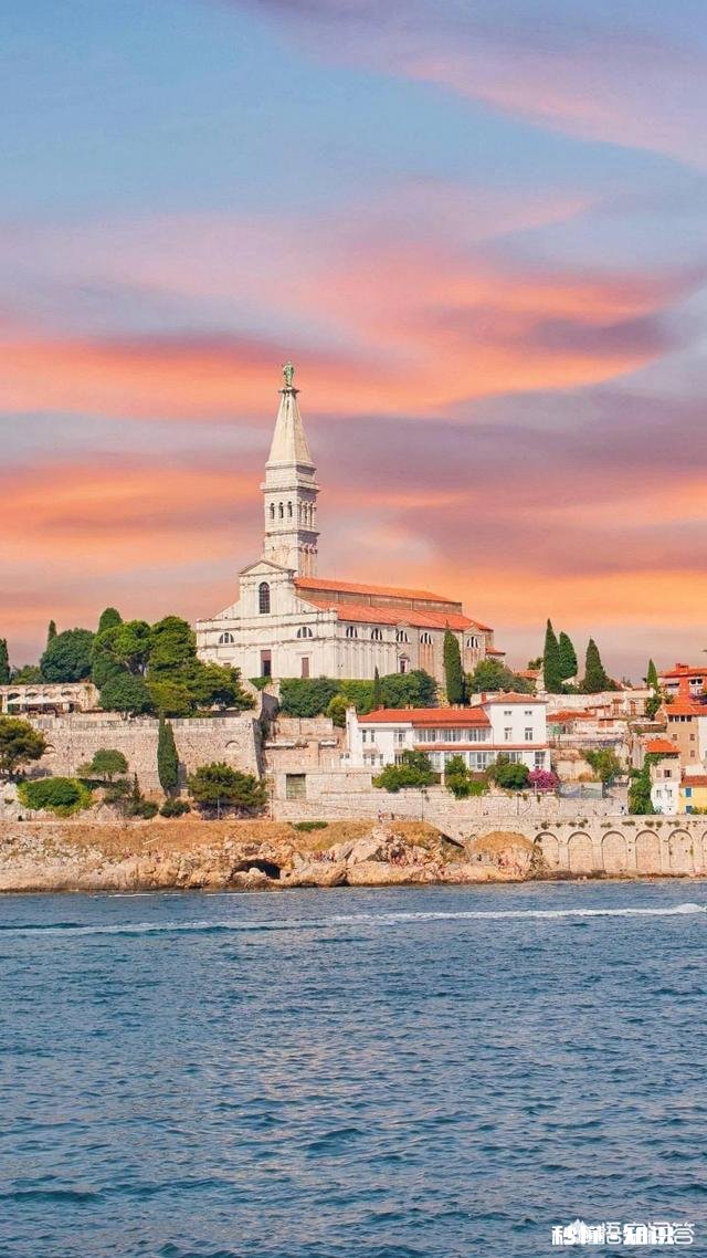 总是有学生扰乱课堂秩序，教师应该如何应对