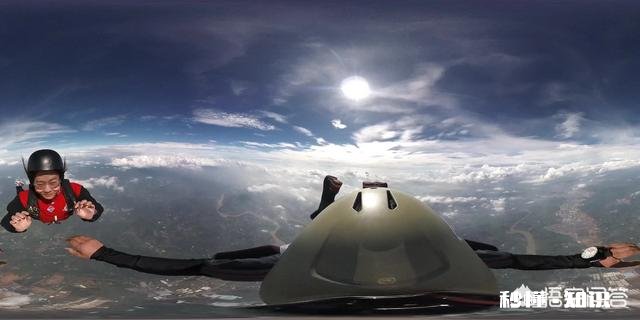 如果你迷失在野外，该如何生存，如何辨别方向，是原地等待还是什么