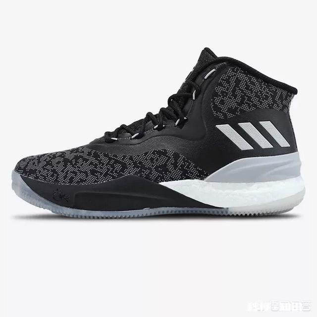 NBA球星打比赛时都穿什么鞋