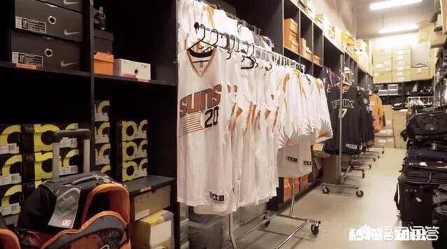 NBA球星打比赛时都穿什么鞋