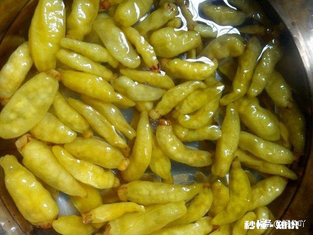 泡椒鸡脆骨怎么做